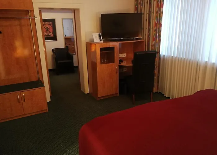 호텔 안 데어 필하모니