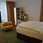 An Der Philharmonie Hotel 4*