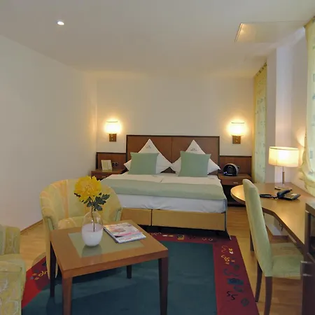 Hotell An Der Philharmonie Köln