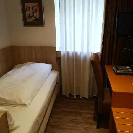 Hotell An Der Philharmonie 4*