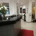 An Der Philharmonie 4*