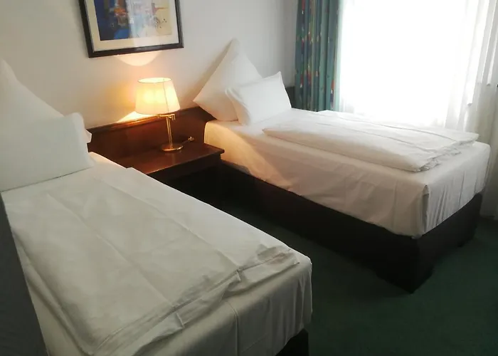 An Der Philharmonie 4*